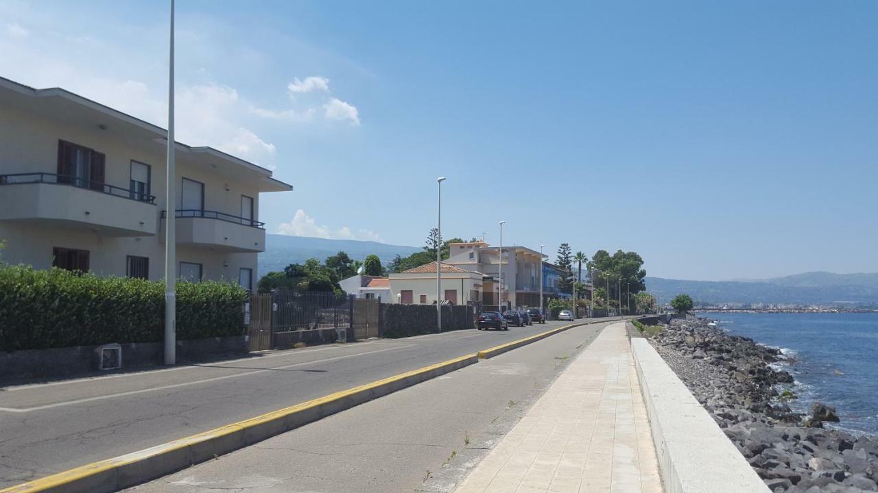 Casa Del Levante Riposto Luaran gambar
