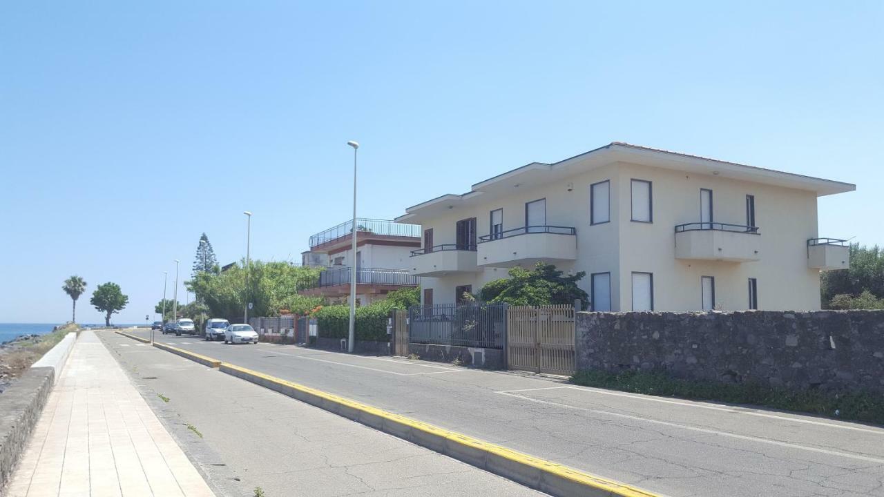 Casa Del Levante Riposto Luaran gambar