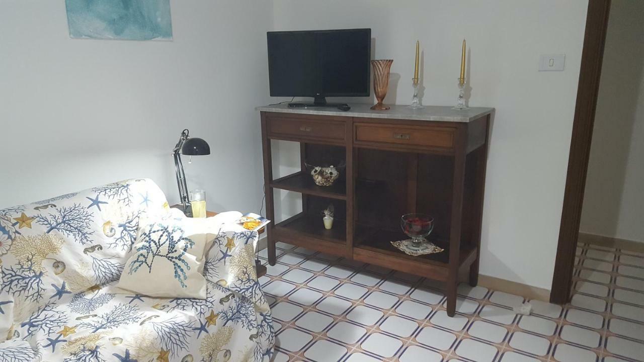 Casa Del Levante Riposto Luaran gambar