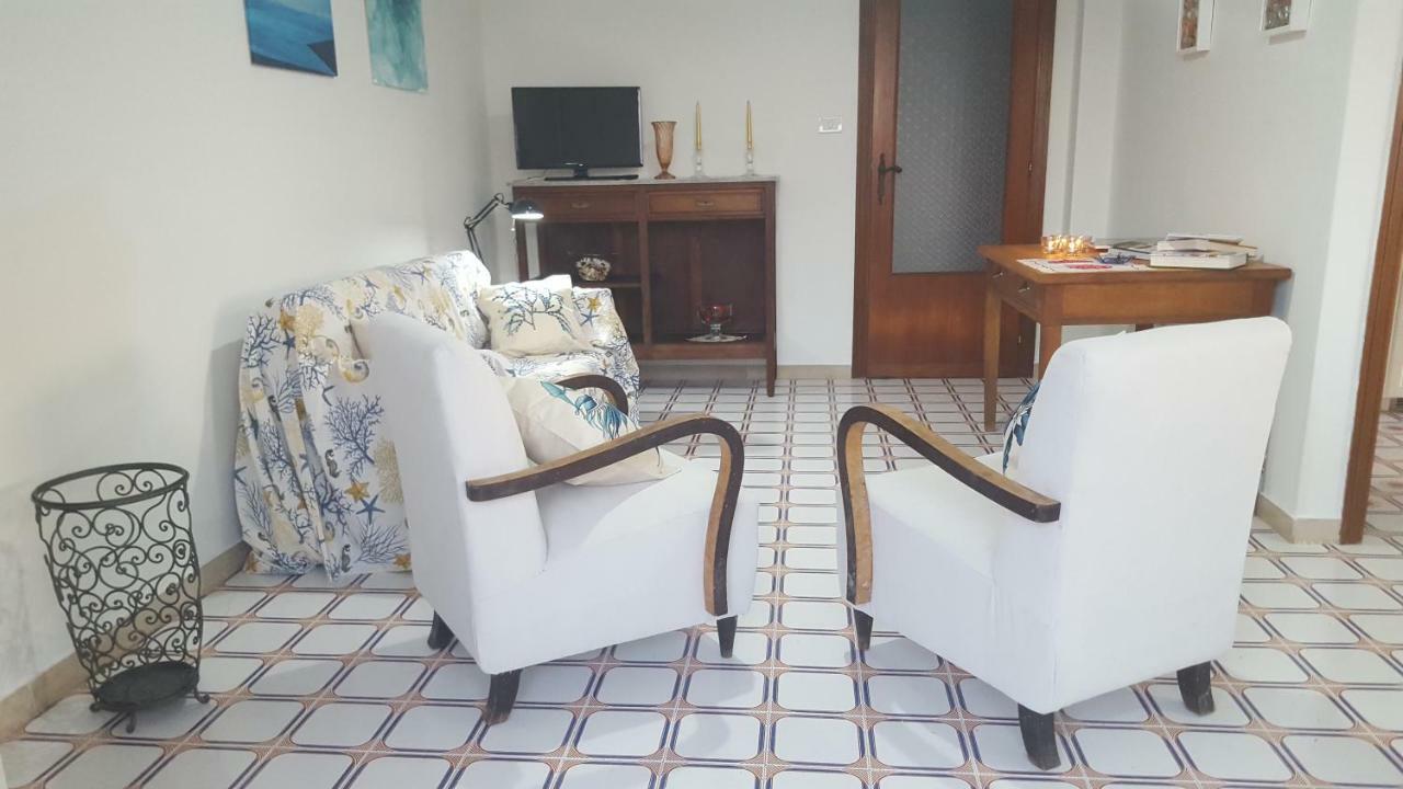 Casa Del Levante Riposto Luaran gambar